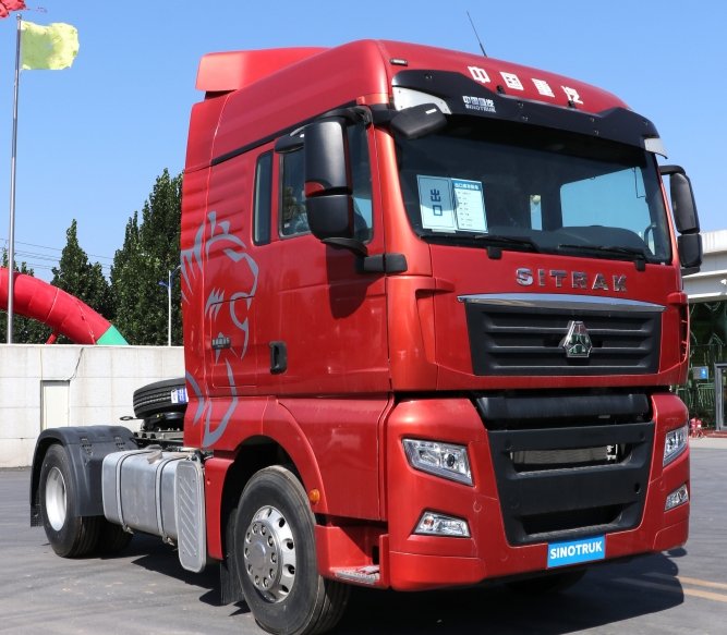 Sitrak C7 Tractor Truck