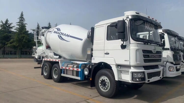 Shacman F3000 Mixer Truck for Sale