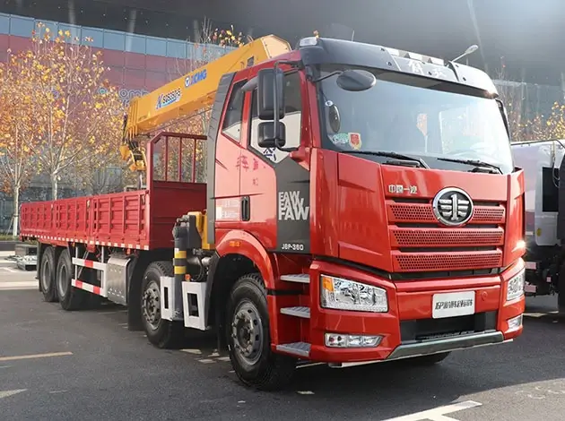Used FAW J6P Truck Mounted Crane 380HP