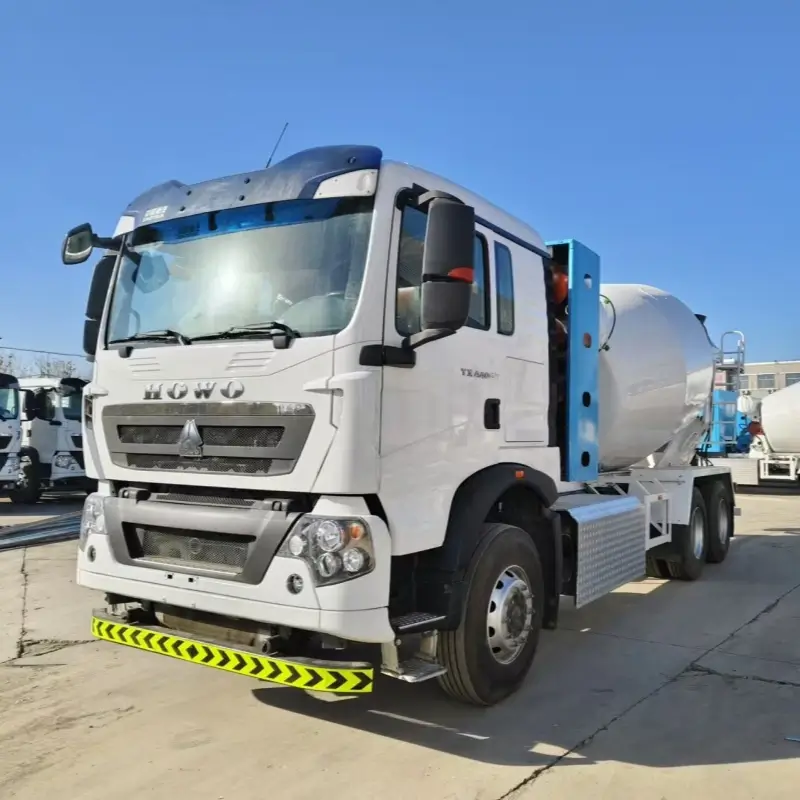 Used Howo Mixer Truck TX 6x4 CNG